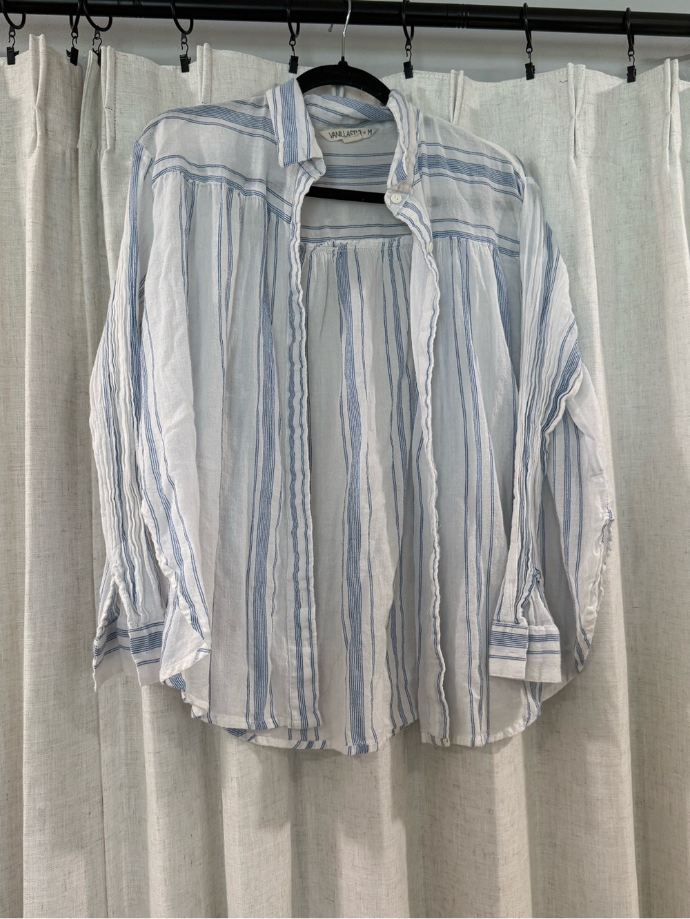 Vanilla Star Women’s Blue & White Striped Linen Shirt